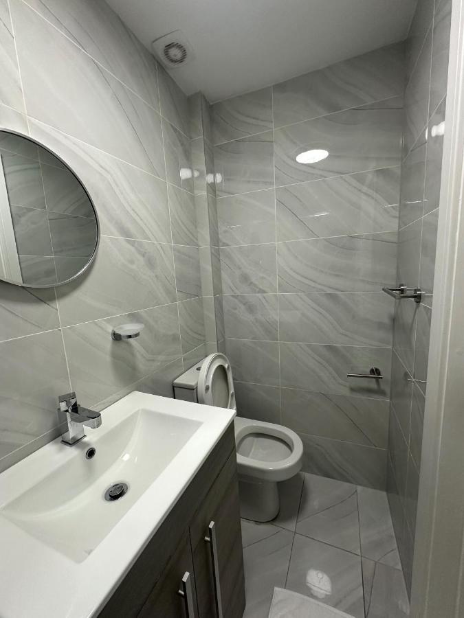One Bedroom Apartment In Luton Town Centre Exterior photo
